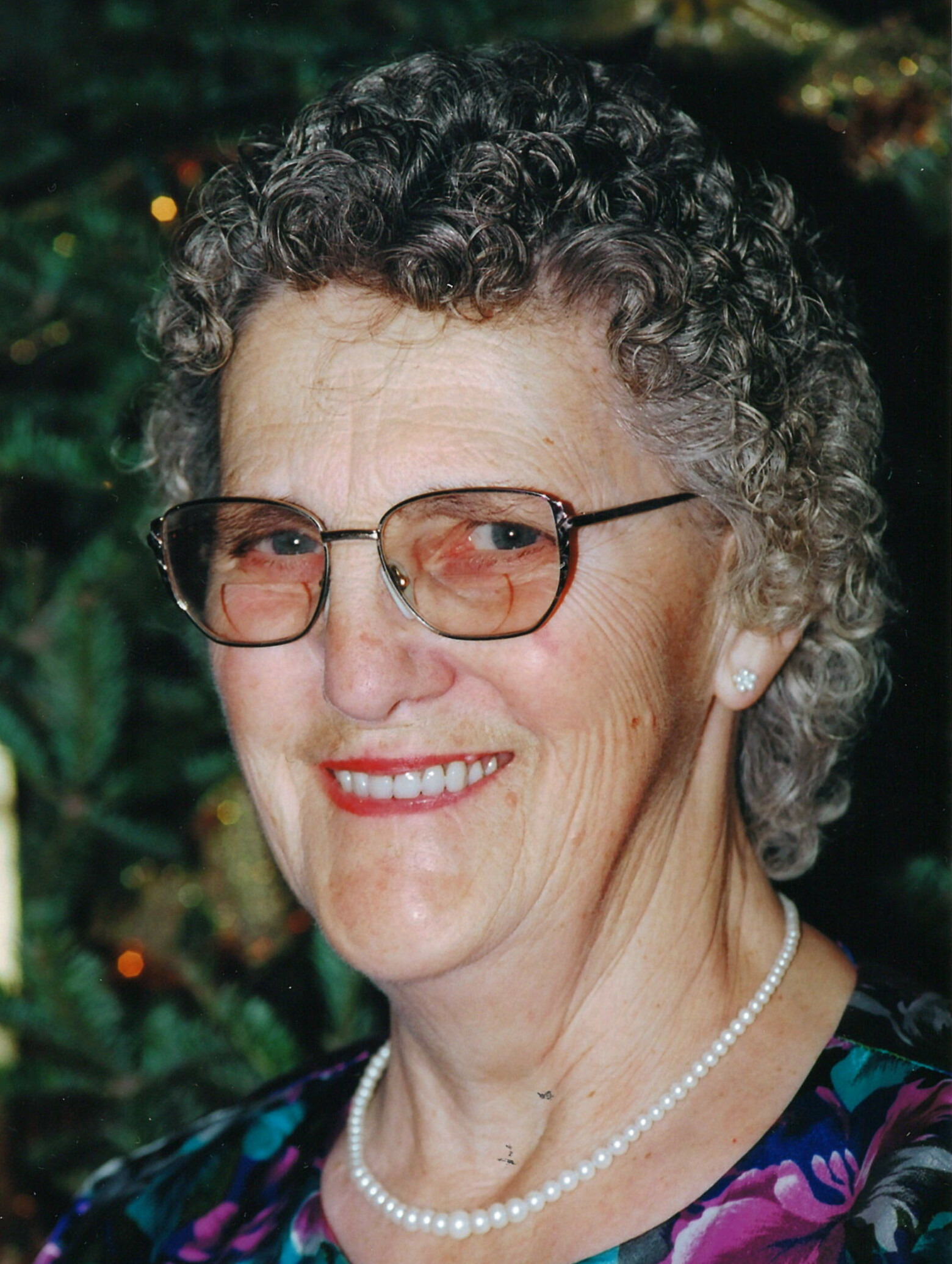 Louise Helen Lang